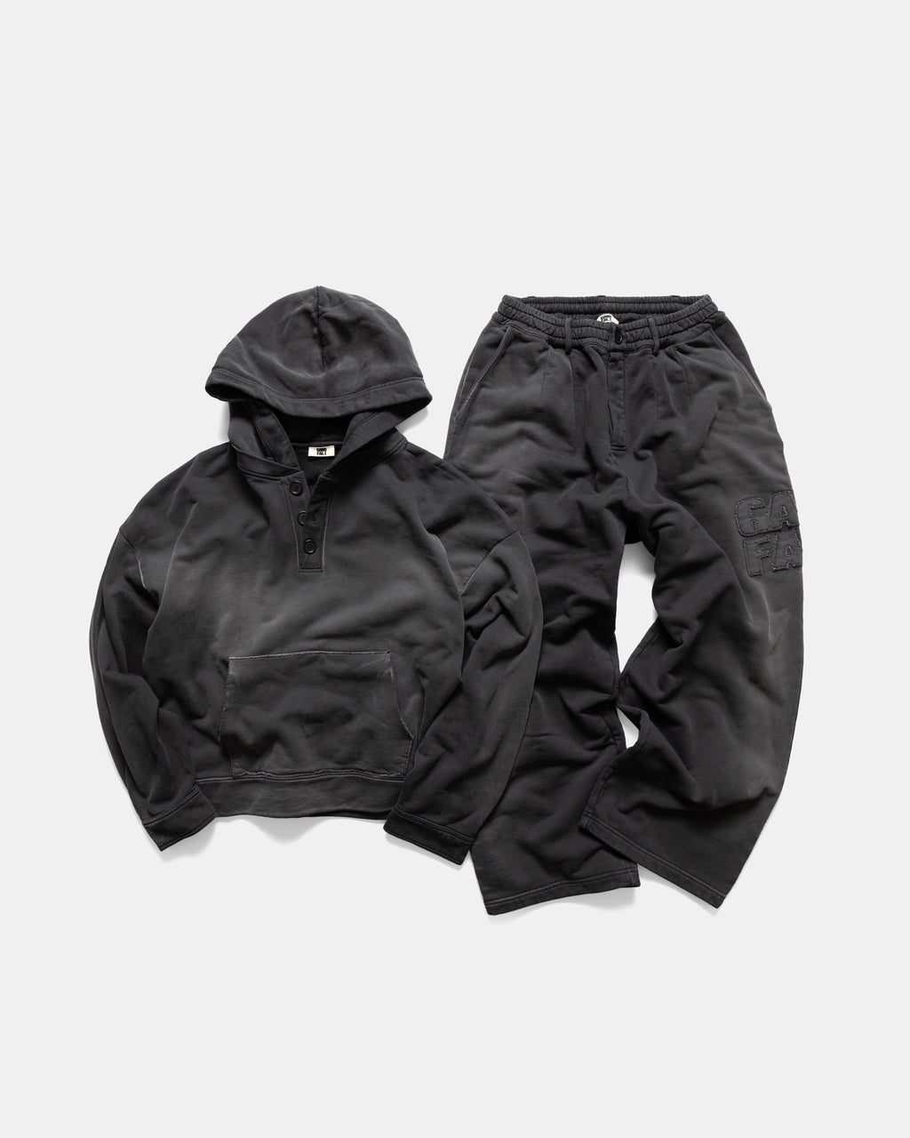 Heavyweight Hoodie in Black